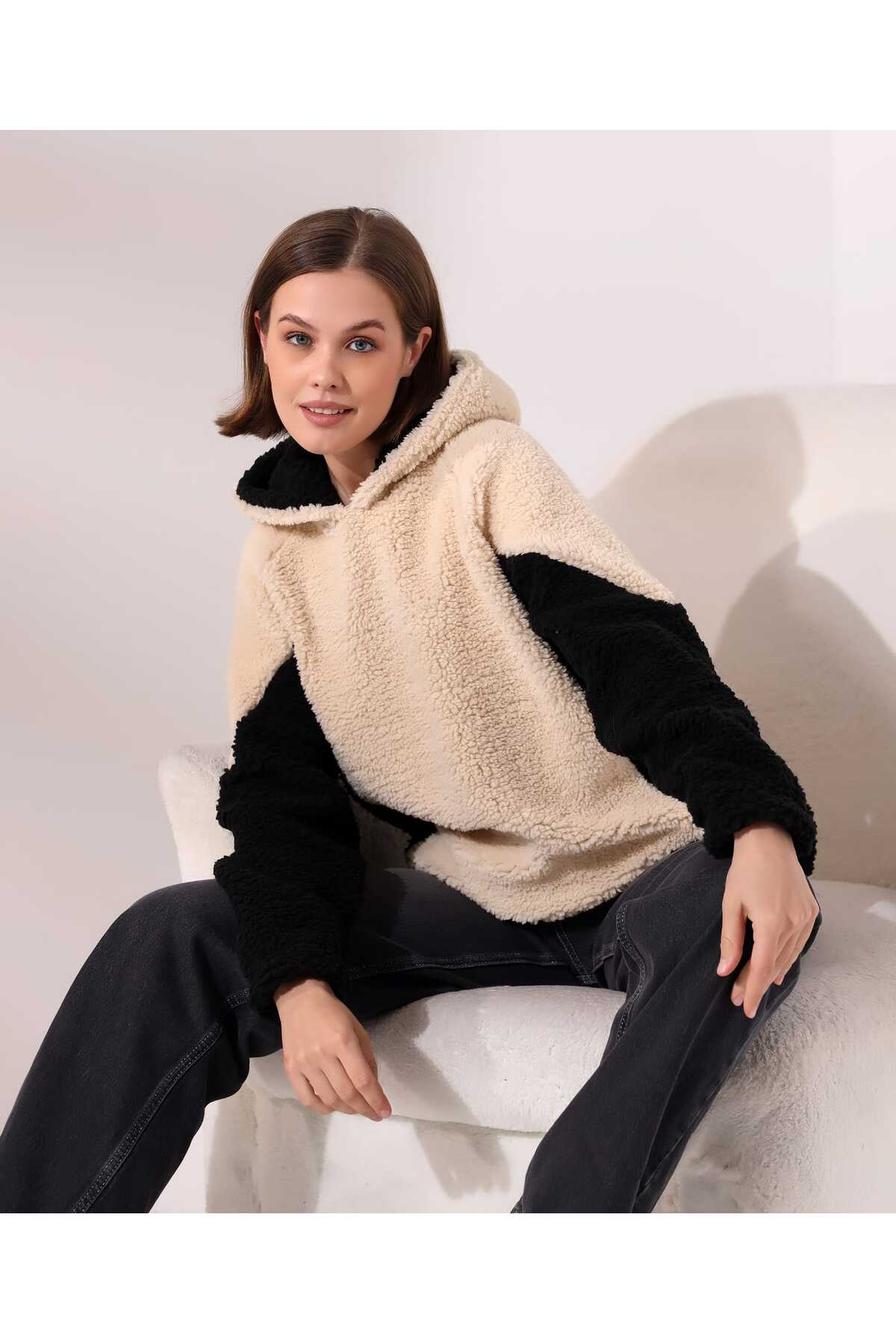 Kadın Polar Peluş Bej Siyah Bloklu Kapşonlu Sweatshirt - Bej - Siyah - Görsel 2